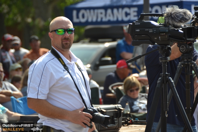 7AC6EEBE-1945-464C-B1CF-D145C1F434EA