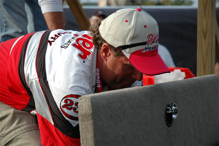 7ACE800A-B1DB-4823-809C-80DA61B63874