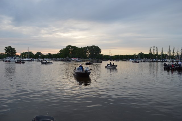 7AD50080-1909-4CA8-B495-C20723220A07