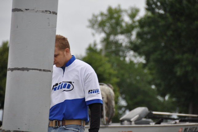 7AF4E8C6-02AB-468B-B3EE-3A34163A1757