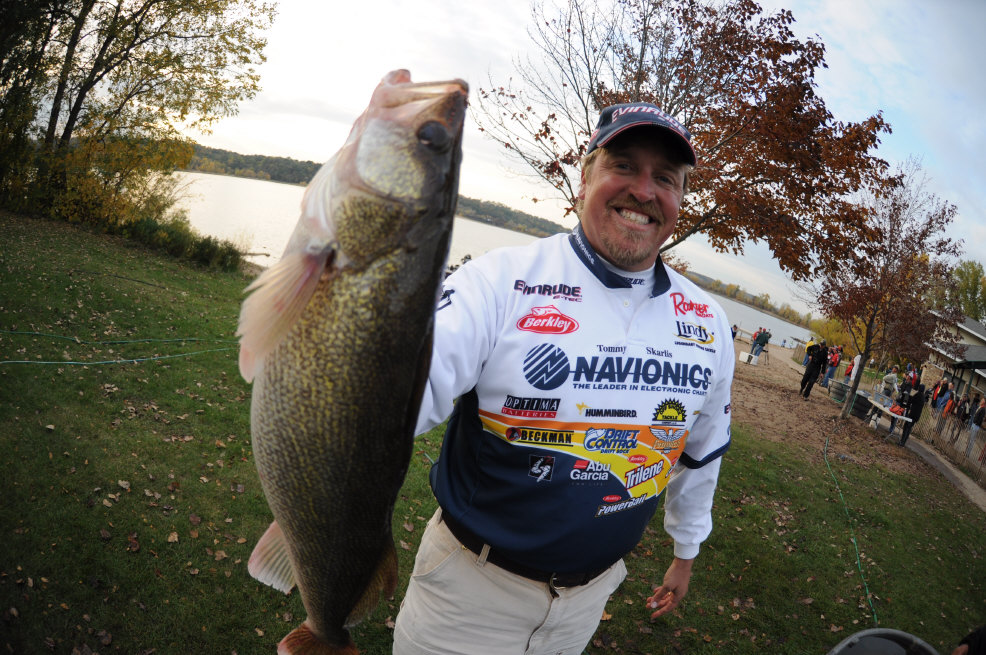 7B3297DA-1C24-4A9A-ADCF-CD20AA0E5BE1