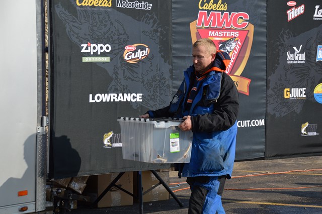 7B3F71C1-9D7D-4006-85A7-F4FA55EF45C4