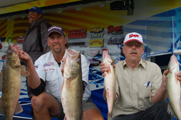 7BF23D48-C4BB-492D-A603-1CE6C8A50DE2