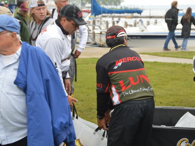 7BFBD270-479B-4756-BB1C-58ABCFC88CE5