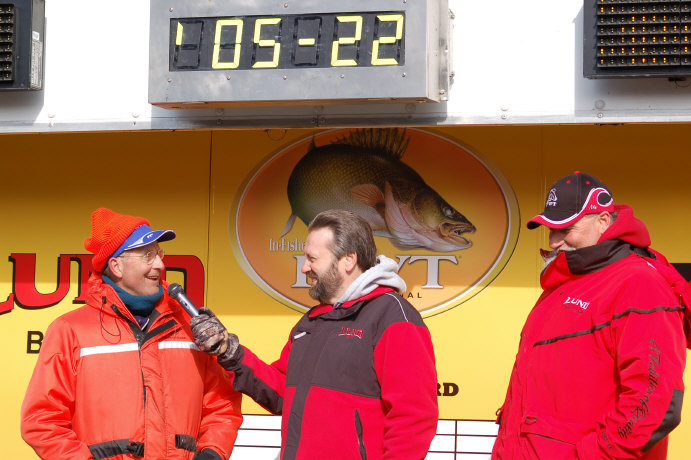 7C118E28-2835-43EE-BA6A-468CB8356348