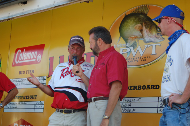 7C16E094-1506-4B27-A157-1077619EC4DD