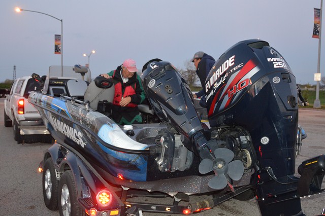 7C187863-109C-45B3-A8E7-DF879B81773D