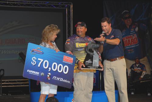 7C26DC18-D169-496D-B6A8-596C82CAA813