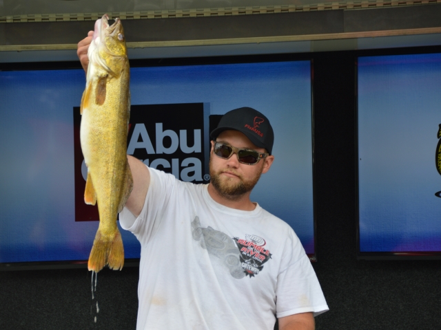 7C28BAA7-5A4E-4967-8C93-084B9E08ED35