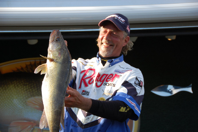 7C473886-8360-493A-B55A-7EDE222845D2