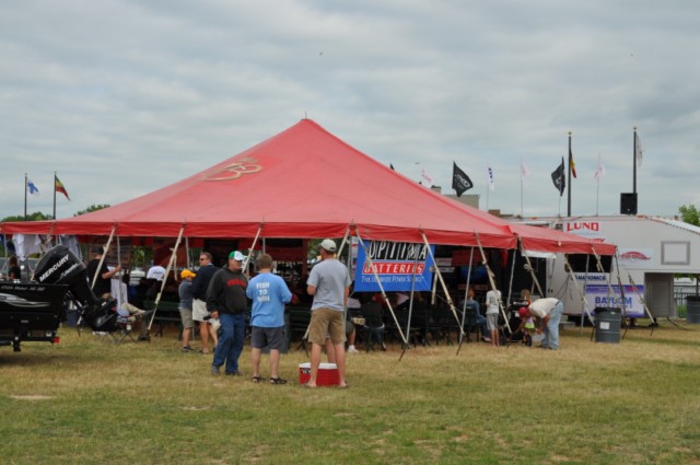 7C4E8C75-20CD-4C8B-BCB8-85B5BD143644