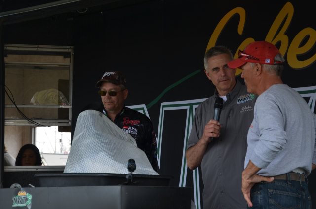 7C6BAE72-581F-4484-881D-C961F52F5491