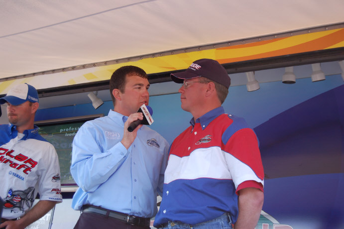 7CA836FD-B4BF-4202-A50C-E02FB84CFBE6