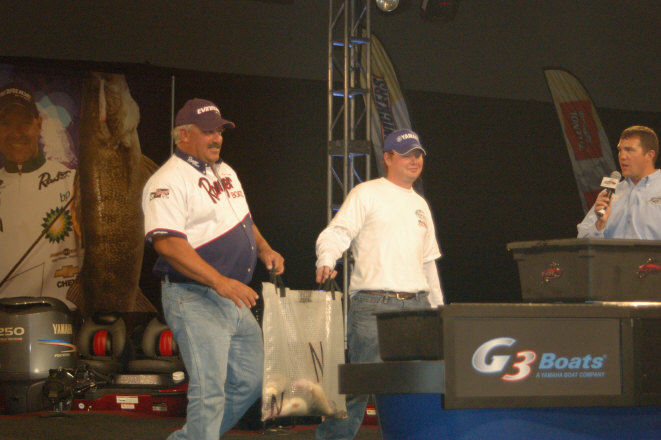 7D125A81-BFFE-42B3-B352-20D706CFCF11