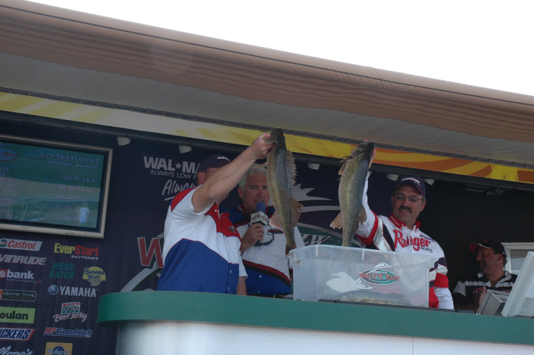 7D1E8592-9D3B-43FE-A6F8-D9C4C1E07FC0