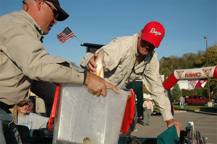 7D21D284-8626-44F8-AF2D-DF76DBFCF9C1