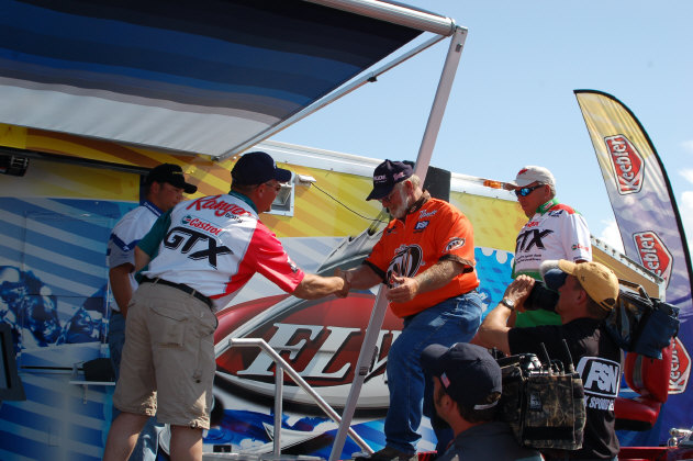 7D528AF2-C018-4342-9522-C7FCBC4E81E3