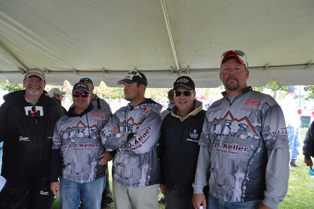 7DB4DF9A-0BAE-498B-8E03-9EF281D70AB4