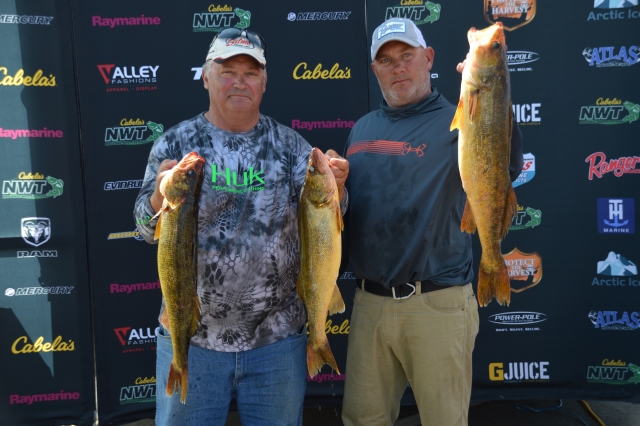 7DB878A5-AC42-4F6C-AE18-79105EE7EFAD