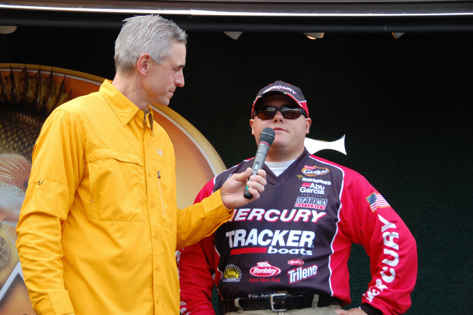 7DE2086E-9985-49E6-A7D3-C3F16F581550