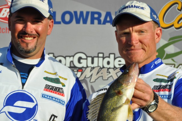 7DE81D14-7186-458E-98DE-AD6421174483