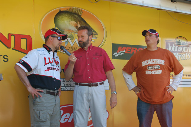 7DF2E177-8D90-48F2-A9D0-22BF08ACD9E5