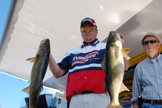 7E24B8DF-E67F-4509-8603-CFC43BA03E45