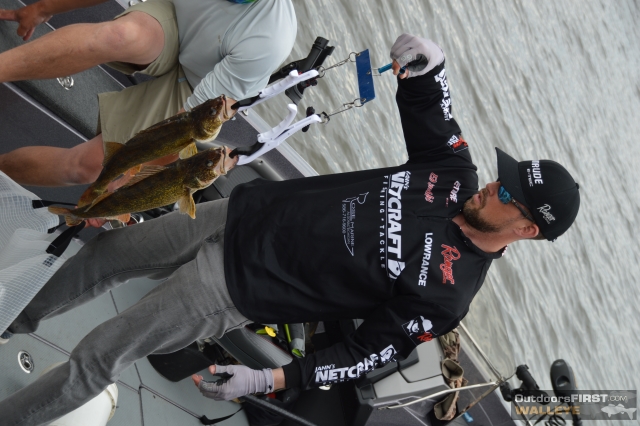 7E54263E-214F-4EDE-B727-E91366A48A59