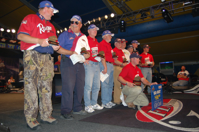 7E717006-101E-4D47-96BA-C26A69524C09