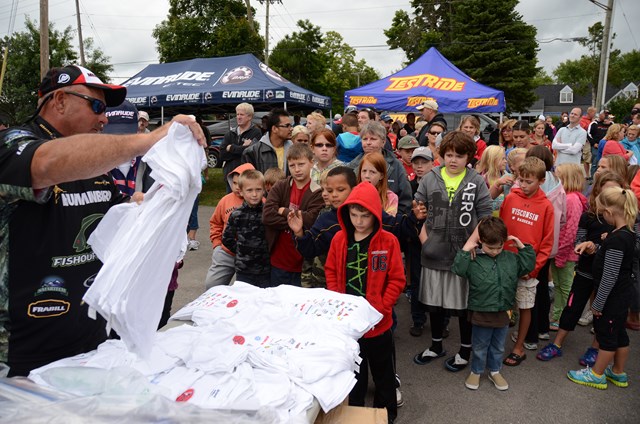 7E8ED59D-3BEC-4FE8-BF3B-1A021DC265A9