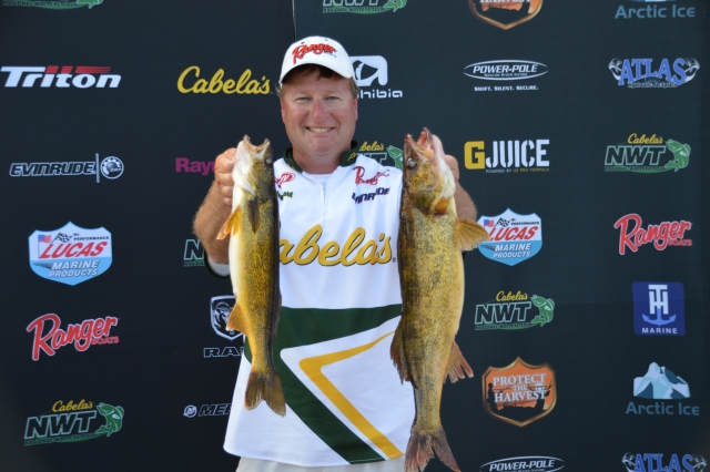 7E9C844D-B6EF-47D5-8414-2155D4E17FB7