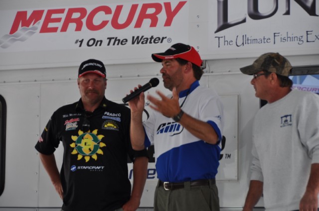 7EB7F369-21CC-4F18-A10D-ED72FBB090A9