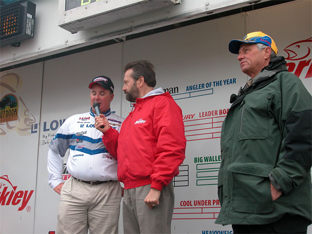 7EF49B0A-BF6D-4B54-B64D-02EE72201ACF