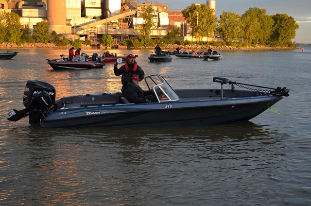 7F3A10A8-2A0D-4D44-8BEF-FD39536C4A79