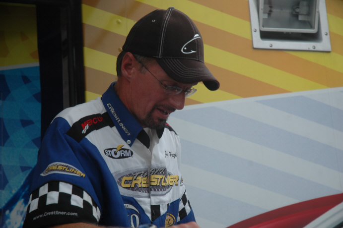 7F501342-0860-4DB1-B4FE-F1F254FF4262