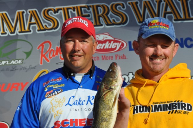 7F6A03FF-44AF-4D64-BCC3-2090BDD4FE73