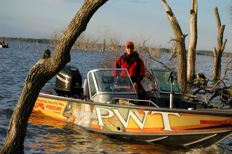 7FA35275-0496-436D-890A-2302A7EBA7C4