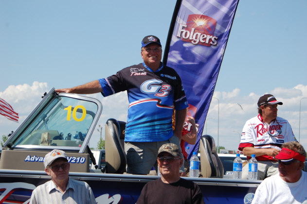 7FC58037-69BD-46A5-BC78-D4C6FFFC4953