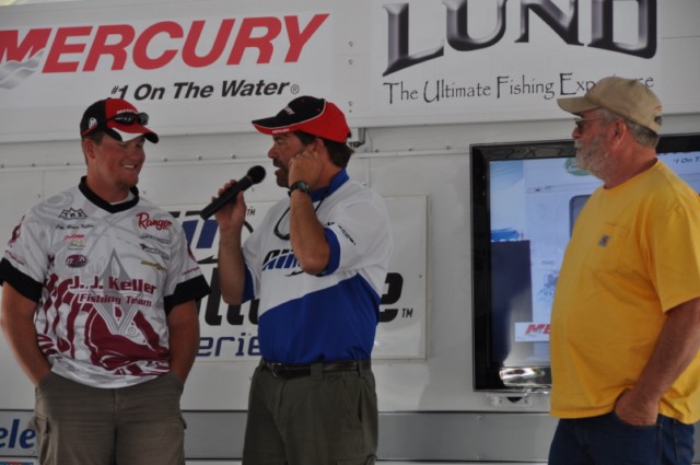 7FC8894D-85EC-4B37-BA6D-86B5CAFAE9A0