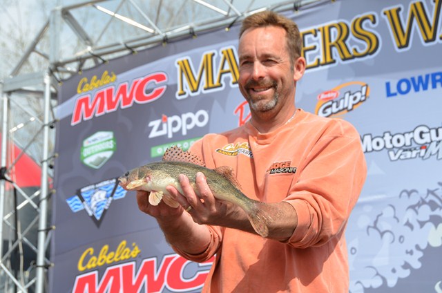 7FD39EB7-5DA2-416B-A43F-F5244E9A9903