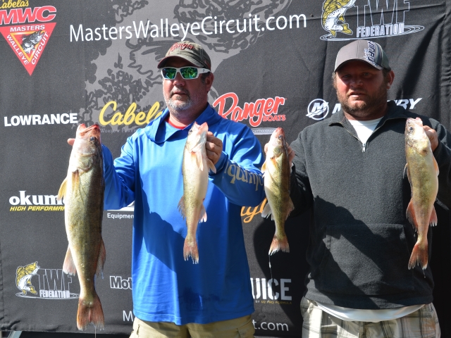 7FE78C92-3919-4401-9B42-7C4E7E826CD2