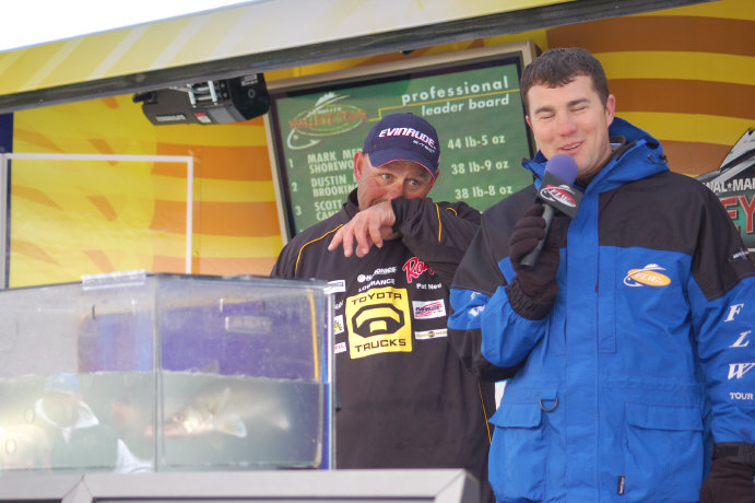 7FF0AE7C-2489-4C26-A759-8C2460639E82