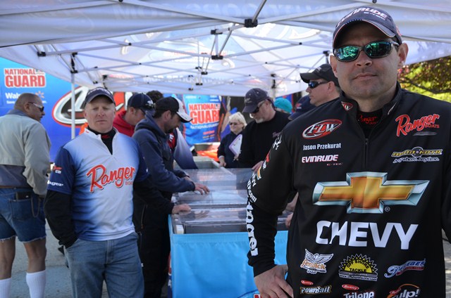 4A414235-BD04-4B5D-A193-DC2D79BC6C2A