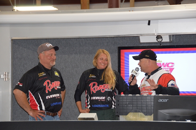 A920D7B8-F34E-4E94-9022-26E3B7854053