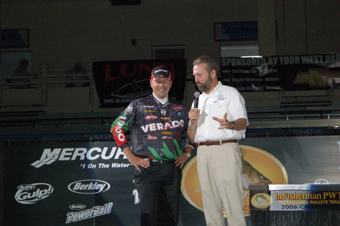 32DA468F-A22F-407C-891D-CF9FE680C98F