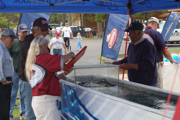 801EEA6F-51B6-4B8A-91C4-94BD6B84EF38