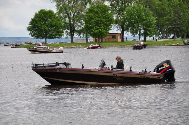 804C16C9-5139-4319-BC4D-2244A434A2C8