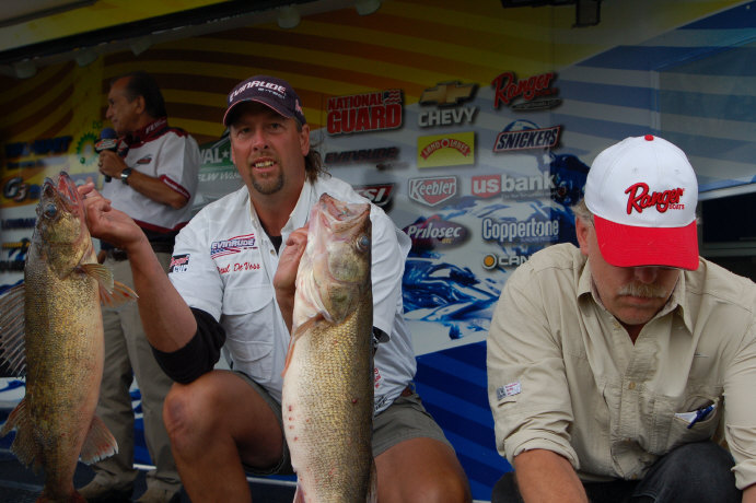 805EFB0D-6160-4FB9-949A-208AE24A83BE