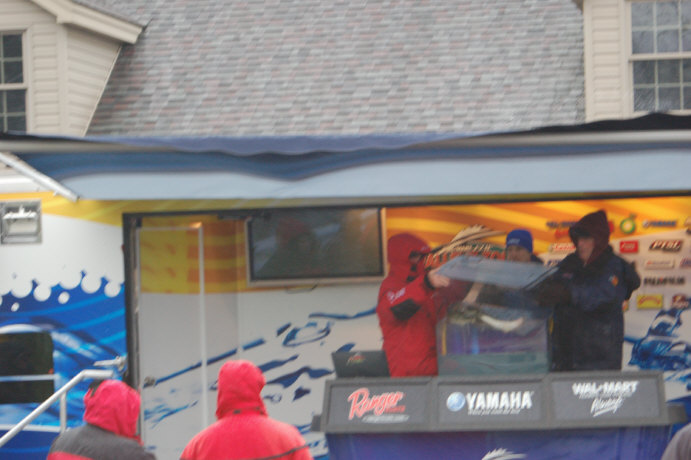 80900DBA-033B-4D51-B010-AE0D3F1927EB