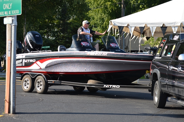 80B031B0-58D1-439F-94A4-87580D330747